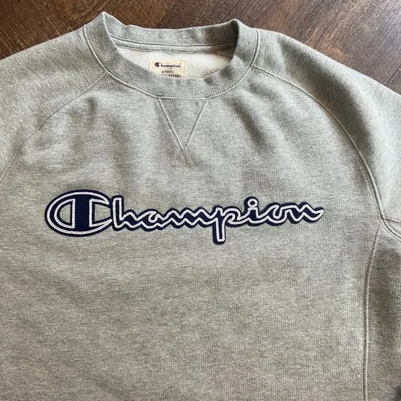 Champion Cotton Fleece Crewneck - Small - Picture 5 of 7